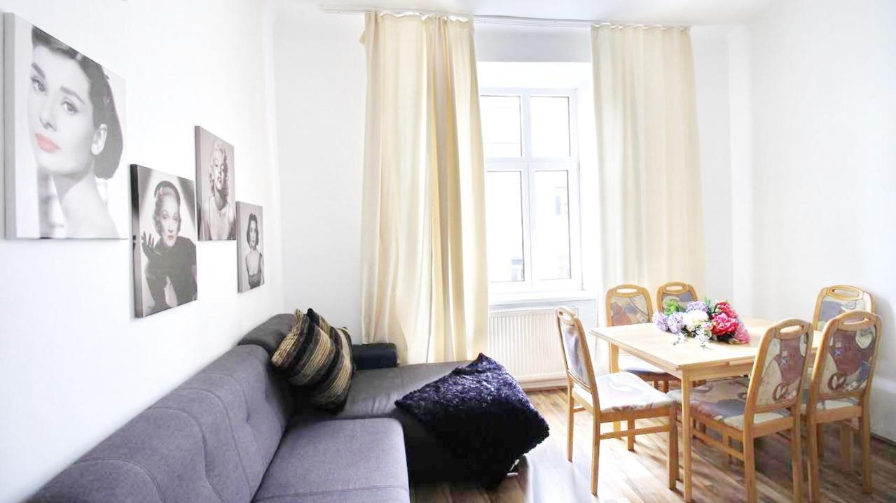 Comfortable Rooms Near Schoenbrunn Palace Hl Vienna Luaran gambar