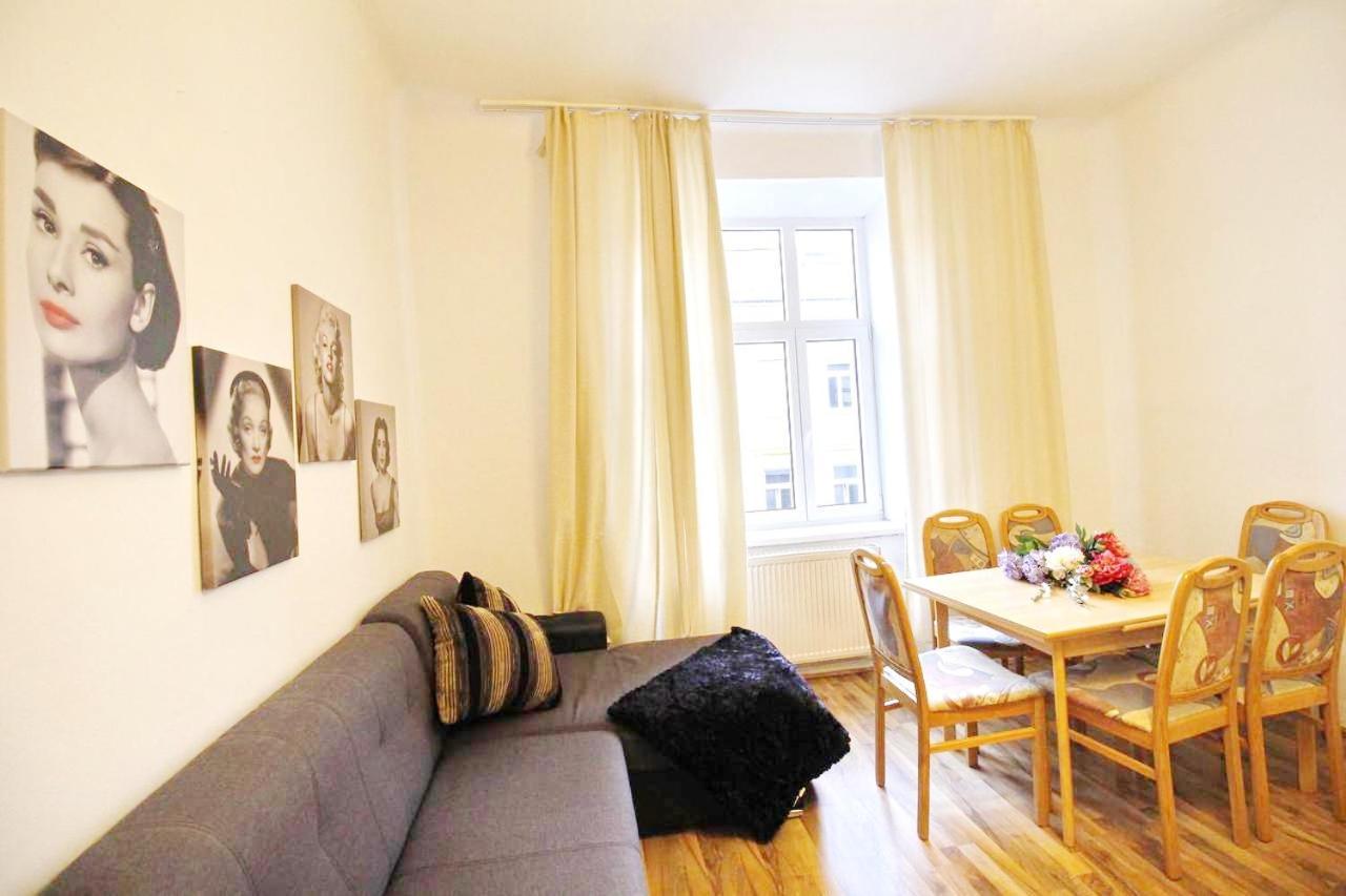 Comfortable Rooms Near Schoenbrunn Palace Hl Vienna Luaran gambar